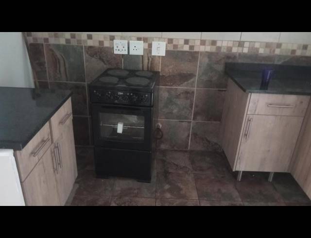 1 BEDROOM PROPERTY TO RENT IN SUNNYSIDE